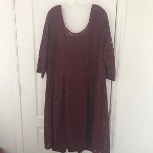 Plus size lace dress